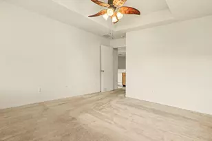 7826 Chervil Ln, Baytown, TX 77521 - Photo 18