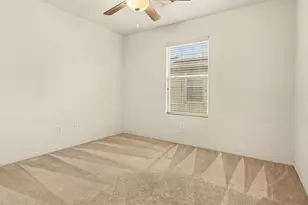 7826 Chervil Ln, Baytown, TX 77521 - Photo 14