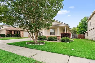 7826 Chervil Ln, Baytown, TX 77521 - Photo 4