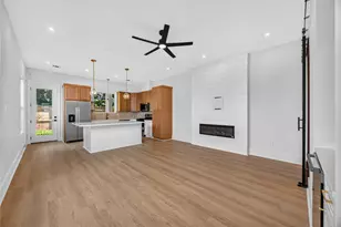 8009 Howton St, Houston, TX 77028 - Photo 6