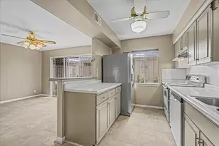6337 Del Monte Dr, Houston, TX 77057 - Photo 24