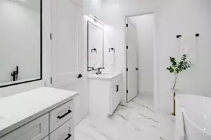 1214 W 24th St, Houston, TX 77008 - Photo 44