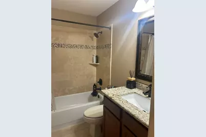 435 Sandstone Creek Lane, Dickinson, TX 77539 - Photo 6