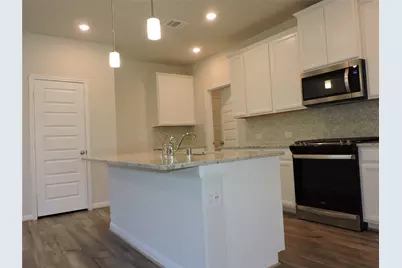 7219 Cherrybark Oak Drive, Conroe, TX 77304 - Photo 10