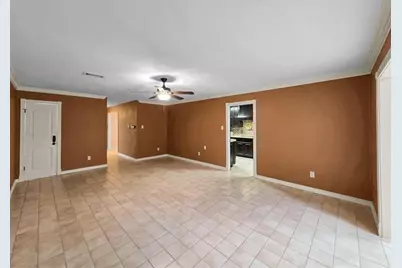 5720 Townhouse Lane, Beaumont, TX 77707 - Photo 18
