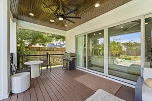 802 W 30th St, Houston, TX 77018 - Photo 42