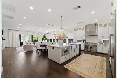 802 W 30th Street, Houston, TX 77018 - Photo 8