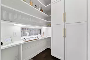 802 W 30th St, Houston, TX 77018 - Photo 12