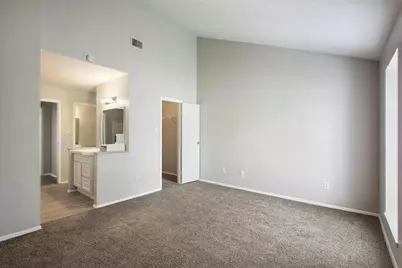 8704 Victorian Village Drive #8704, Houston, TX 77071 - Photo 14