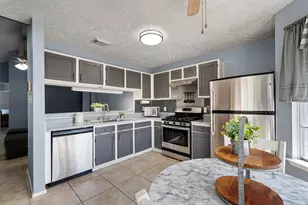 1804 Spruce Dr, Rosenberg, TX 77471 - Photo 10