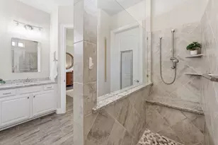 207 Arabian Dr, The Woodlands, TX 77382 - Photo 32