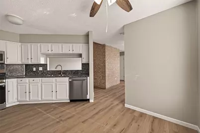 4251 Southchase Lane, Houston, TX 77014 - Photo 16