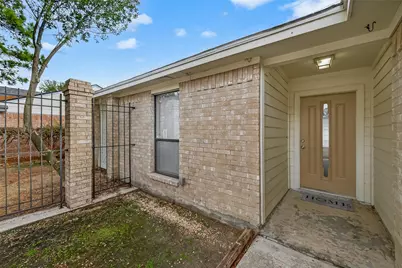 4251 Southchase Lane, Houston, TX 77014 - Photo 6