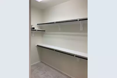 10942 Cannes Memorial Dr, Houston, TX 77043 - Photo 20