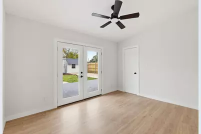 12319 Renwick Drive, Houston, TX 77035 - Photo 28