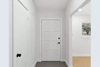 12319 Renwick Drive, Houston, TX 77035 - Photo 12