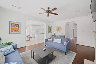 2206 Summer Blossom Ln, Houston, TX 77077 - Photo 8