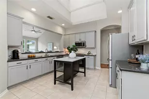 27 Emery Mill Pl, The Woodlands, TX 77384 - Photo 14