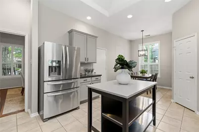 27 Emery Mill Place, The Woodlands, TX 77384 - Photo 16
