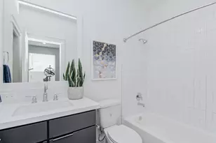 1131 W 17th St, Houston, TX 77008 - Photo 8