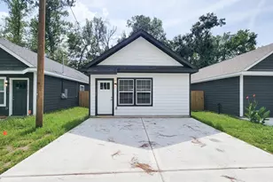 11851 Nelwood St, Willis, TX 77318 - Photo 1