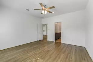 13610 Pine Dr, Cypress, TX 77429 - Photo 14