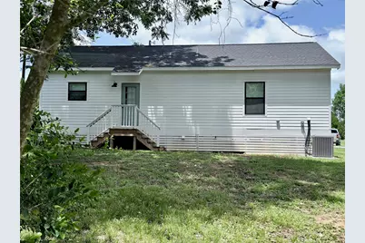 308 Lois Wright Circle, Brenham, TX 77833 - Photo 14