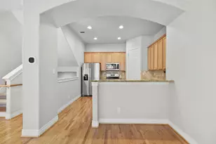 1602 Colorado St, Houston, TX 77007 - Photo 8