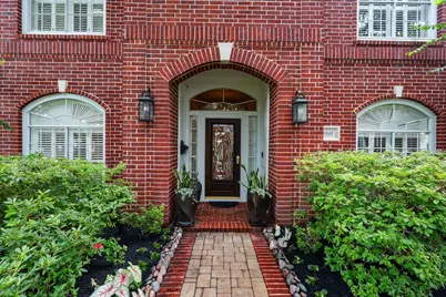 4814 Welford Drive, Bellaire, TX 77401 - Photo 2
