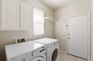 39 N Merryweather Cir, The Woodlands, TX 77384 - Photo 34