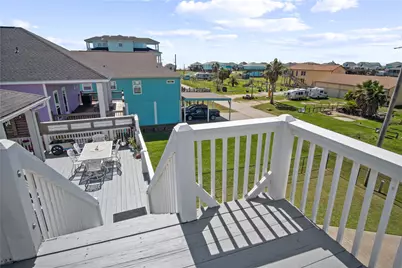 871 Townsend, Crystal Beach, TX 77650 - Photo 24