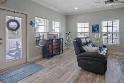 871 Townsend, Crystal Beach, TX 77650 - Photo 14