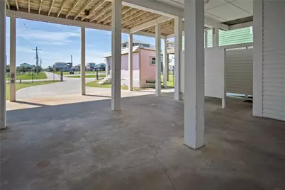 871 Townsend, Crystal Beach, TX 77650 - Photo 32