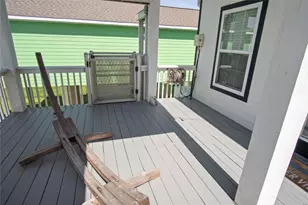 871 Townsend, Crystal Beach, TX 77650 - Photo 8