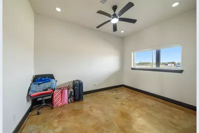 975 County Road 182, Liberty, TX 77575 - Photo 34