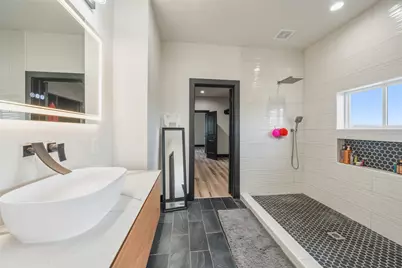 975 County Road 182, Liberty, TX 77575 - Photo 30