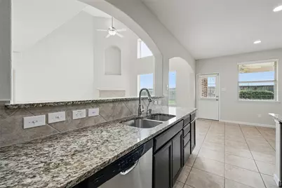 4927 Blackwater Lane, Sugar Land, TX 77479 - Photo 16