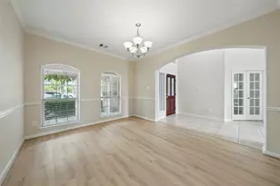 4927 Blackwater Ln, Sugar Land, TX 77479 - Photo 8