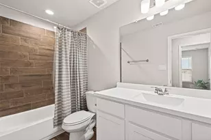 13306 Dalvay Beach Dr, Texas City, TX 77568 - Photo 22