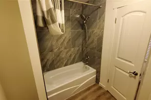 7 Woody Creek Dr, Conroe, TX 77301 - Photo 8