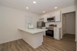 7 Woody Creek Dr, Conroe, TX 77301 - Photo 1