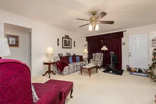 2415 Heather St, Highlands, TX 77562 - Photo 8