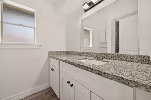 5835 Paisley St, Houston, TX 77096 - Photo 36