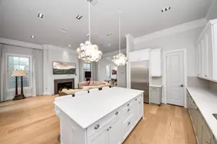 15 Southside Cir, Houston, TX 77025 - Photo 22