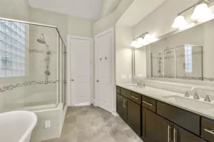 734 N Shepherd Dr, Houston, TX 77007 - Photo 28