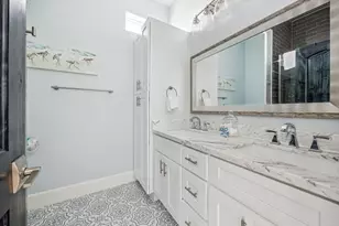 12914 Jolly Roger Dr, Freeport, TX 77541 - Photo 28