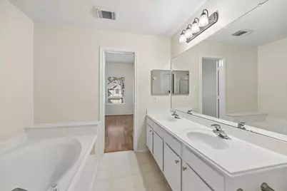 139 Anise Tree Place, The Woodlands, TX 77382 - Photo 16