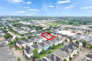 7923 Ashford Trace Dr, Houston, TX 77072 - Photo 2