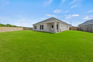 202 Orchard Laurel Dr, Alvin, TX 77511 - Photo 32