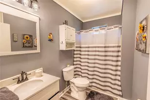 460 7th St, Somerville, TX 77879 - Photo 16